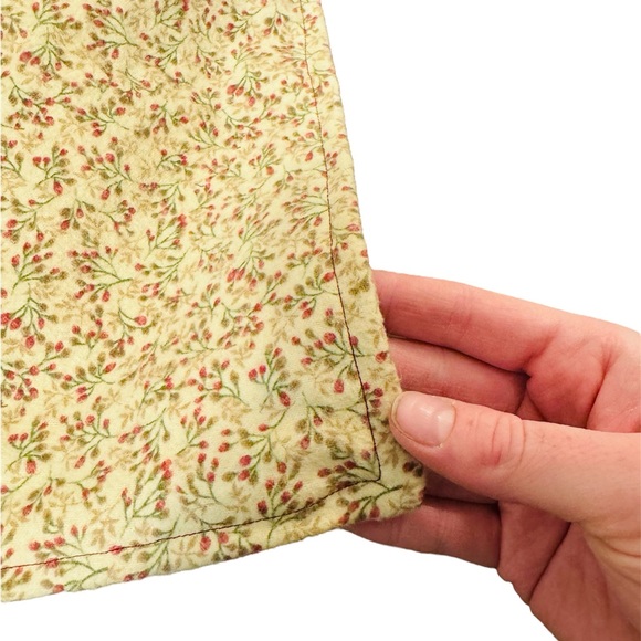 Handmade table runner - Picture 5 of 9